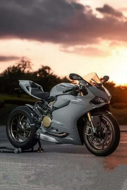 Ducati Panigale V2