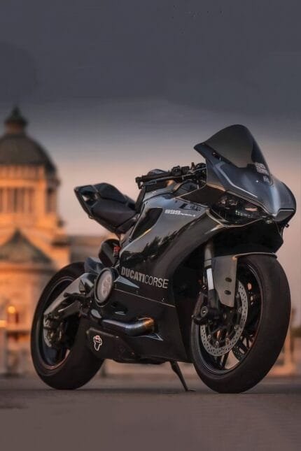 Ducati Panigale V2