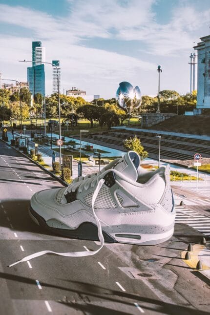 Nike Air Jordan 4